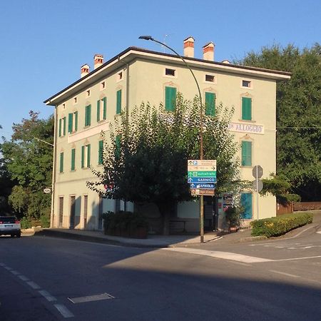 Alloggio Della Villetta Pallazzolo sullʼOglio エクステリア 写真